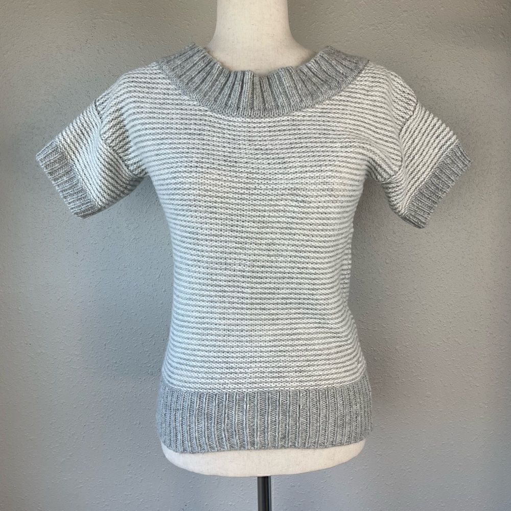 American Eagle Outfitters Short Sleeve Wool Blend Sweater Top Size XS EUc